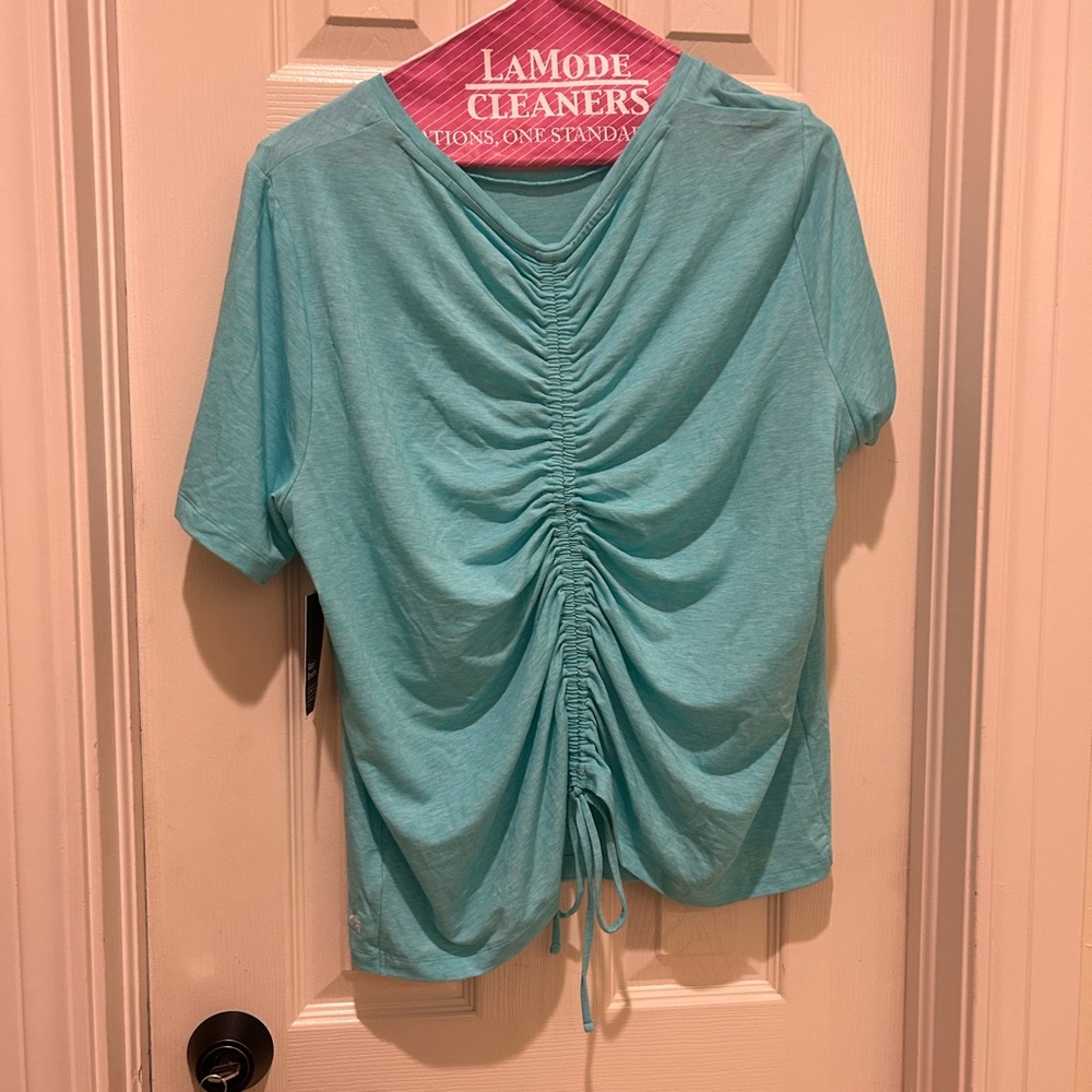 GAPfit Aqua Short Sleeve Tee with ruched back dry fit XL NWT